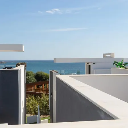 De Lujo En The Island Εστεπόνα